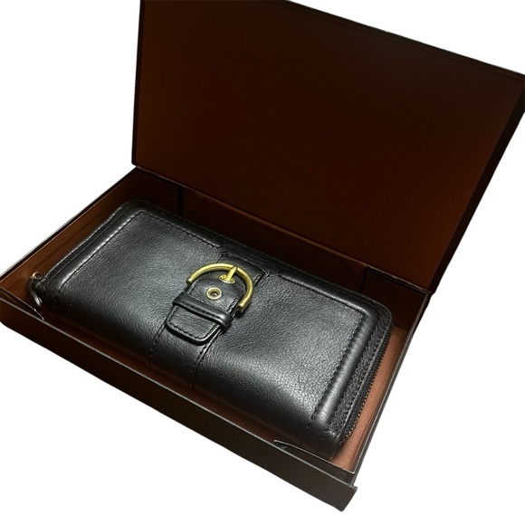 COACH Black Leather Wallet, EUC - Picture 11 of 12